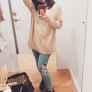 Cashmere sweater from Uniqlo